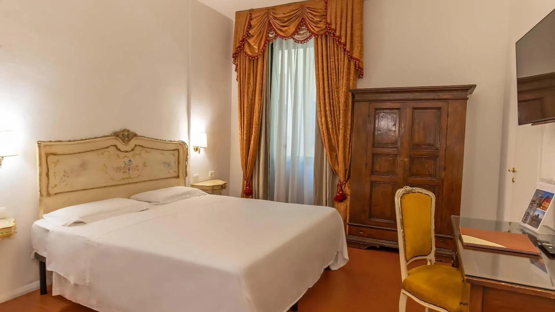 Hotel Machiavelli Palace Florence 3*,