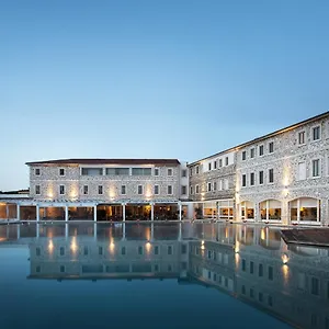 Terme Di Natural & Golf - The Leading Of The World Отель