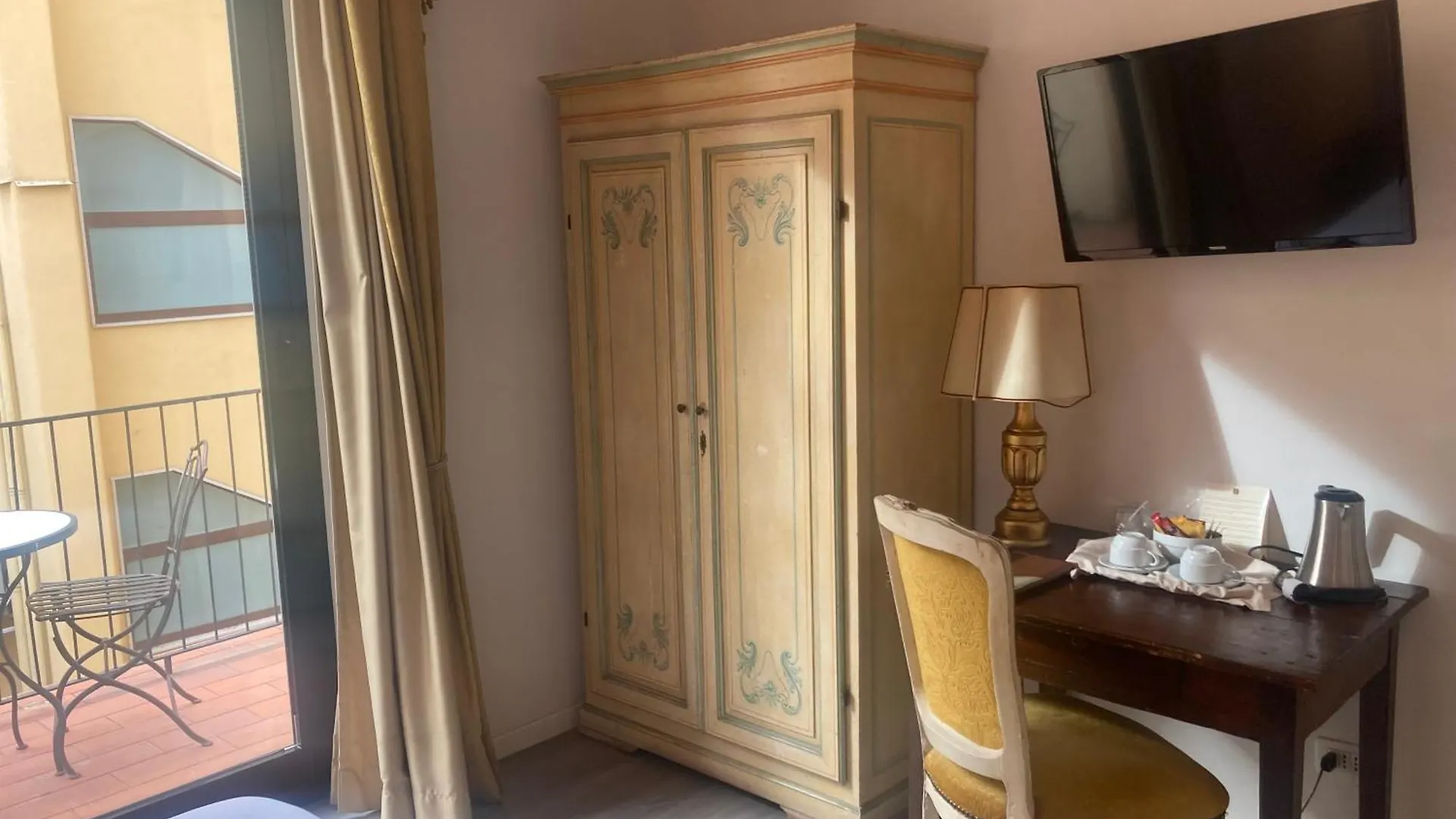 Hotel Machiavelli Palace Florence Italy